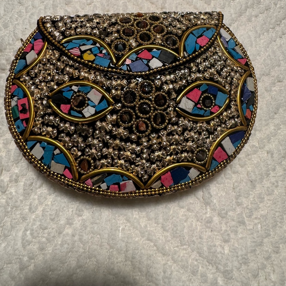 Brand new Ramla clutch purse with chain